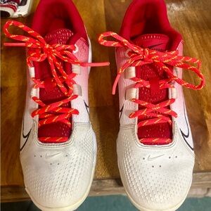 Nike Women’s Hyperdiamond 4 Pro MCS Softball Cleats